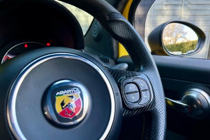 Abarth 595 1.4 T-Jet Competizione Euro 6 3dr 26