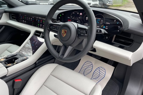 Porsche Taycan 4S (93KWH) £19K EXTRAS -PERFORMANCE PLUS -21s -PSCB -18 WAY SEATS -BIG SPEC 14