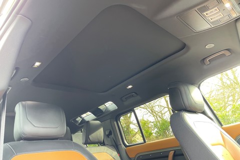 Land Rover Defender 3.0 TD X MHEV AUTO P400- PANORAMIC SUNROOF - MERIDIAN SOUND SYSTEM 66