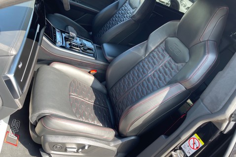 Audi RS Q8 TFSI QUATTRO CARBON BLACK MHEV - PANORAMIC ROOF -COMFORT/SOUND PACK 5