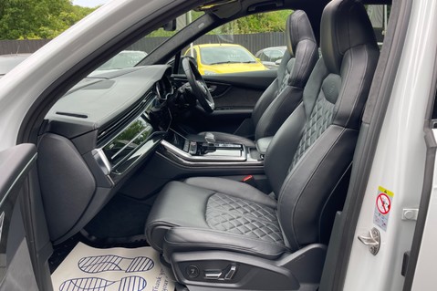 Audi SQ7 SQ7 TDI QUATTRO VORSPRUNG-MHEV - PANORAMIC SUNROOF - HEATED & COOLED SEATS 23