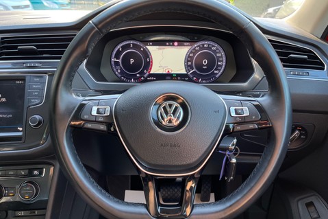 Volkswagen Tiguan SEL TDI BMT 4MOTION DSG - LEATHER -HABANERO ORANGE -APPLE CAR PLAY -ULEZ 44