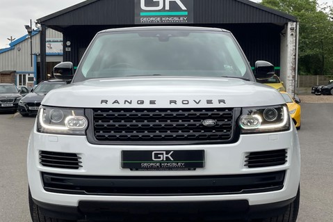Land Rover Range Rover TDV6 VOGUE -SLIDING PAN ROOF -22 INCH TURBINES -BLACK DESIGN PACK 8