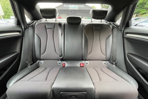Audi A3 TFSI BLACK EDITION -VIRTUAL COCKPIT -APPLE CARPLAY -CAMERA -HEATED SEATS 20