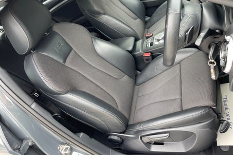 Audi A3 TFSI BLACK EDITION -VIRTUAL COCKPIT -APPLE CARPLAY -CAMERA -HEATED SEATS 27