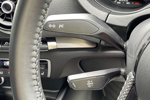 Audi A3 TFSI BLACK EDITION -VIRTUAL COCKPIT -APPLE CARPLAY -CAMERA -HEATED SEATS 41