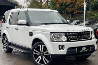 Land Rover Discovery SDV6 GRAPHITE -LOCKING REAR DIFF -360 CAMERA -MERIDIAN -HEATED STEERING WHE