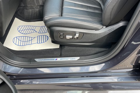 BMW X5 XDRIVE30D M SPORT -BODYKIT -SKYLOUNGE PAN ROOF-7 SEATS -PLUS PK -COMFORT PK 41