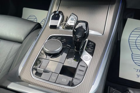 BMW X5 XDRIVE30D M SPORT -BODYKIT -SKYLOUNGE PAN ROOF-7 SEATS -PLUS PK -COMFORT PK 69