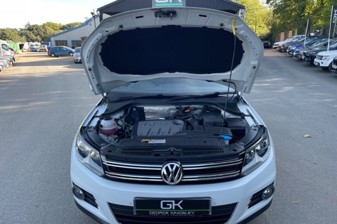 Volkswagen Tiguan MATCH TDI BLUEMOTION TECH 4MOTION DSG - 8 SERVICES RECORDED -2 OWNERS 51