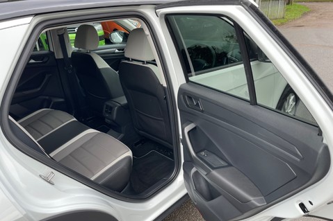 Volkswagen T-Roc SEL TDI EVO - LEATHER INTERIOR -APPLE CAR PLAY -ADAPTIVE CRUISE - 1 OWNER 27