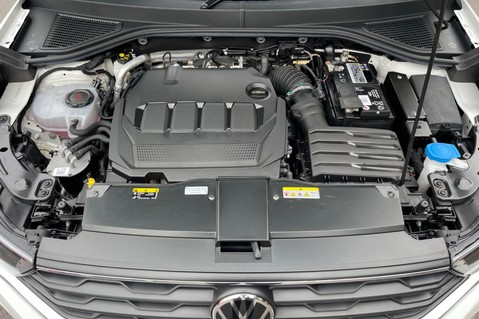 Volkswagen T-Roc SEL TDI EVO - LEATHER INTERIOR -APPLE CAR PLAY -ADAPTIVE CRUISE - 1 OWNER 59