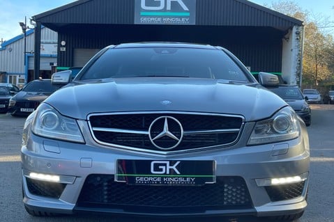Mercedes-Benz C Class C63 AMG COUPE - 2 OWNERS - FULL MERCEDES SERVICE HISTORY 9