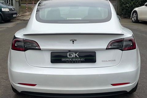 Tesla Model 3 PERFORMANCE UPGRADE DUAL MOTOR AWD - VAT Q -1 OWNER  9