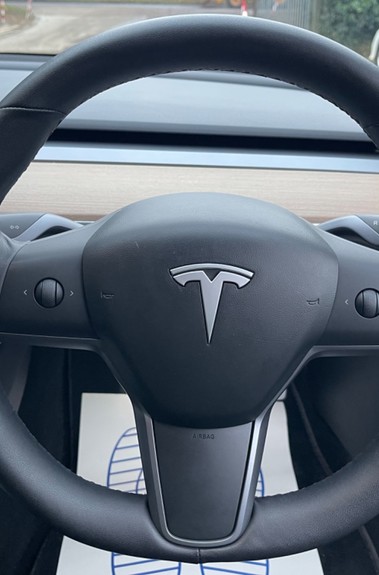 Tesla Model 3 PERFORMANCE UPGRADE DUAL MOTOR AWD - VAT Q -1 OWNER  