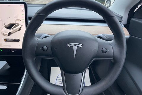 Tesla Model 3 PERFORMANCE UPGRADE DUAL MOTOR AWD - VAT Q -1 OWNER  8