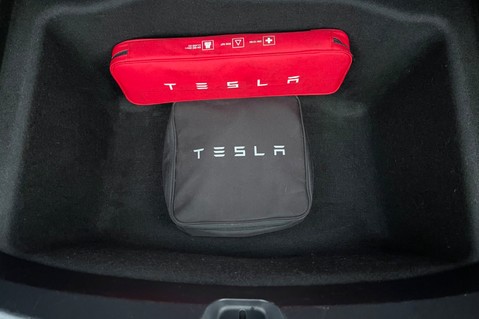 Tesla Model 3 PERFORMANCE UPGRADE DUAL MOTOR AWD - VAT Q -1 OWNER  51
