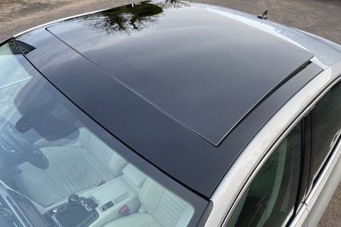 Volkswagen Passat GT TDI BLUEMOTION TECHNOLOGY - PAN ROOF -BEIGE LEATHER/ALCANTARA 10