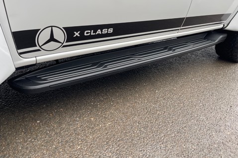 Mercedes-Benz X Class X250 D 4MATIC PURE - NO VAT - FULL BODYKIT - SIDE STEPS - 20 INCH ALLOYS - 49