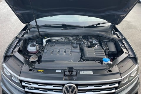 Volkswagen Tiguan R-LINE TDI BMT 4MOTION DSG - RARE LEATHER INTERIOR 60
