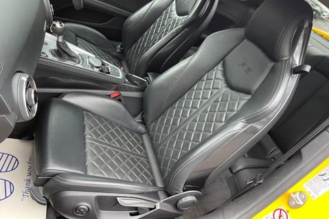 Audi TT RS TFSI QUATTRO - RS SPORTS EXHAUST - RARE VEGAS YELLOW 3