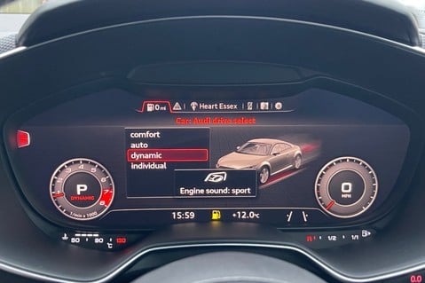 Audi TT RS TFSI QUATTRO - RS SPORTS EXHAUST - RARE VEGAS YELLOW 35
