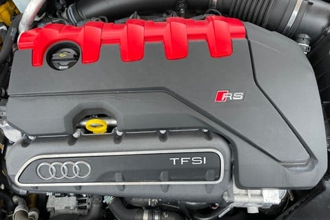 Audi TT RS TFSI QUATTRO - RS SPORTS EXHAUST - RARE VEGAS YELLOW 52