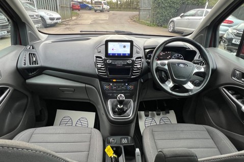 Ford Tourneo Connect TITANIUM TDCI - APPLE CAR PLAY -1 OWNER - FULL FORD SERVICE HISTORY 12