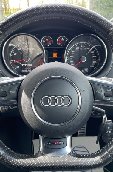 Audi TT RS RS TFSI QUATTRO - FULL AUDI SERVICE HISTORY 