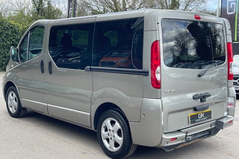 Renault Trafic SL27 SPORT DCI QUICKSHIFT AUTOMATIC WAV - WHEELCHAIR ACCESSIBLE VEHICLE 2