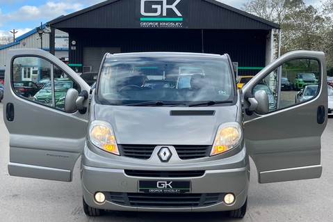 Renault Trafic SL27 SPORT DCI QUICKSHIFT AUTOMATIC WAV - WHEELCHAIR ACCESSIBLE VEHICLE 14