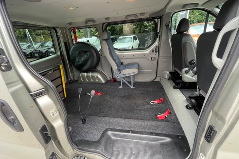Renault Trafic SL27 SPORT DCI QUICKSHIFT AUTOMATIC WAV - WHEELCHAIR ACCESSIBLE VEHICLE 25