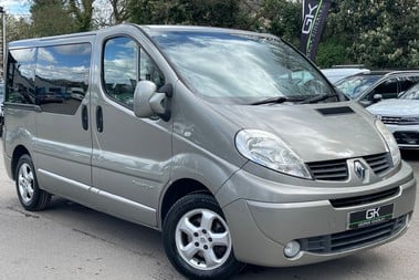 Renault Trafic SL27 SPORT DCI QUICKSHIFT AUTOMATIC WAV - WHEELCHAIR ACCESSIBLE VEHICLE