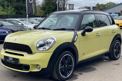 Mini Countryman COOPER SD ALL4 -HIGH SPEC-HEATED LEATHER SEATS- LOW MILES- 12
