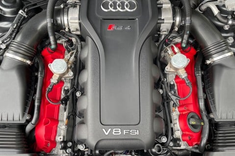 Audi RS4 RS4 AVANT FSI QUATTRO - FULL SERVICE HISTORY 53