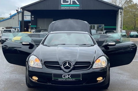 Mercedes-Benz SLK SLK350 AMG EDITION - VERY RARE MANUAL V6 WITH EXCLUSIVE LEATHER 17