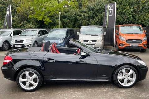 Mercedes-Benz SLK SLK350 AMG EDITION - VERY RARE MANUAL V6 WITH EXCLUSIVE LEATHER 4
