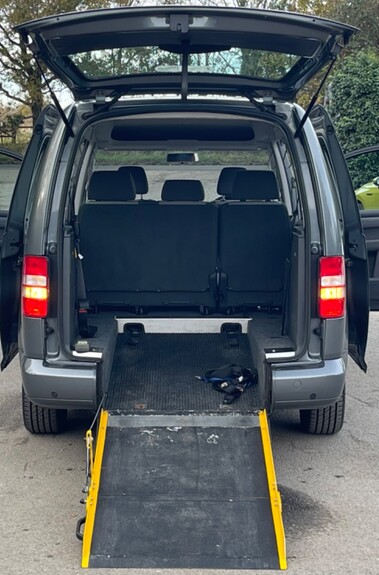 Volkswagen Caddy Maxi Life C20 LIFE TDI DSG - WAV -WHEELCHAIR ACCESSIBLE VEHICLE - AUTOMATIC 