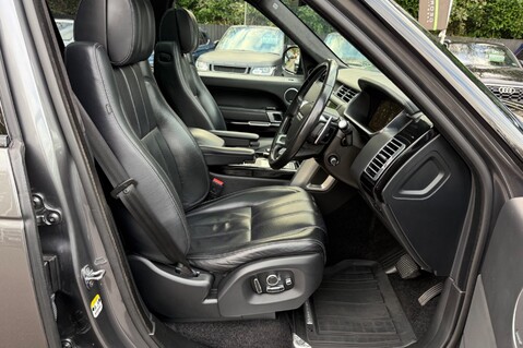 Land Rover Range Rover SDV8 AUTOBIOGRAPHY - SVO DESIGN PACK - FULL LAND ROVER SERVICE HISTORY 14