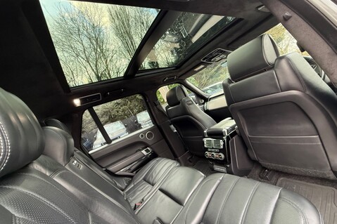 Land Rover Range Rover SDV8 AUTOBIOGRAPHY - SVO DESIGN PACK - FULL LAND ROVER SERVICE HISTORY 38