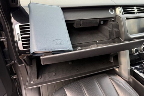 Land Rover Range Rover SDV8 AUTOBIOGRAPHY - SVO DESIGN PACK - FULL LAND ROVER SERVICE HISTORY 66