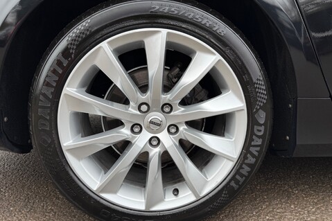 Volvo V90 D4 MOMENTUM PRO - FULL VOLVO SERVICE HISTORY - ADAPTIVE CRUISE CONTROL  57