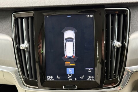 Volvo V90 D4 MOMENTUM PRO - FULL VOLVO SERVICE HISTORY - ADAPTIVE CRUISE CONTROL  51