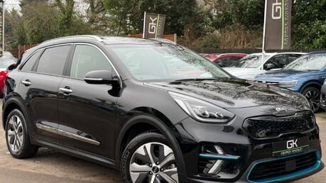 Kia Niro 4 PLUS -1 OWNER - SUNROOF - JBL SOUND SYSTEM -VAT Q -CAMERA -HOT/COLD SEATS