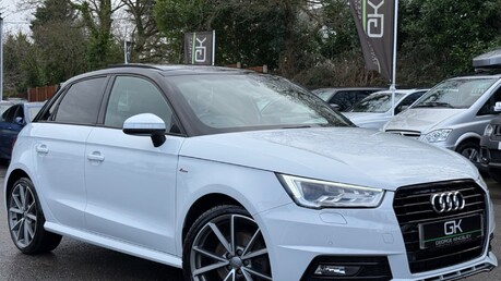 Audi A1 SPORTBACK TFSI BLACK EDITION - PANORAMIC SUNROOF -HEATED LEATHER -SAT NAV