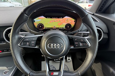 Audi TT TFSI QUATTRO S LINE -SUPERSPORTS SEATS -TECH PK -19 INCH ALLOYS - FSH 6
