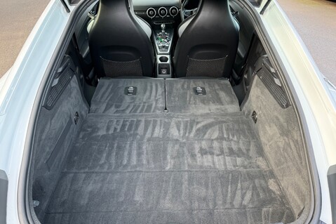 Audi TT TFSI QUATTRO S LINE -SUPERSPORTS SEATS -TECH PK -19 INCH ALLOYS - FSH 43