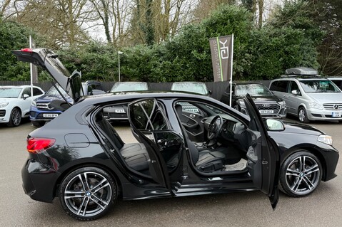 BMW 1 Series 118D M SPORT AUTOMATIC - FULL SERVICE HISTORY  21