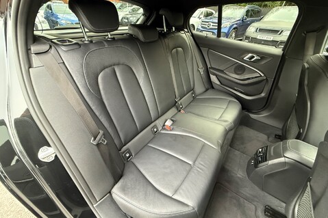 BMW 1 Series 118D M SPORT AUTOMATIC - FULL SERVICE HISTORY  30
