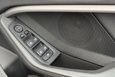 BMW 1 Series 118D M SPORT AUTOMATIC - FULL SERVICE HISTORY  38